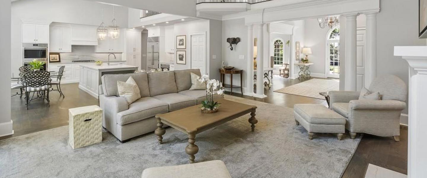 bright-living-room-high-ceiling